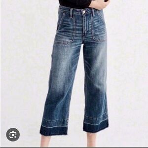 Abercrombie & Fitch Cropped Court Stovepipe Jeans NWT